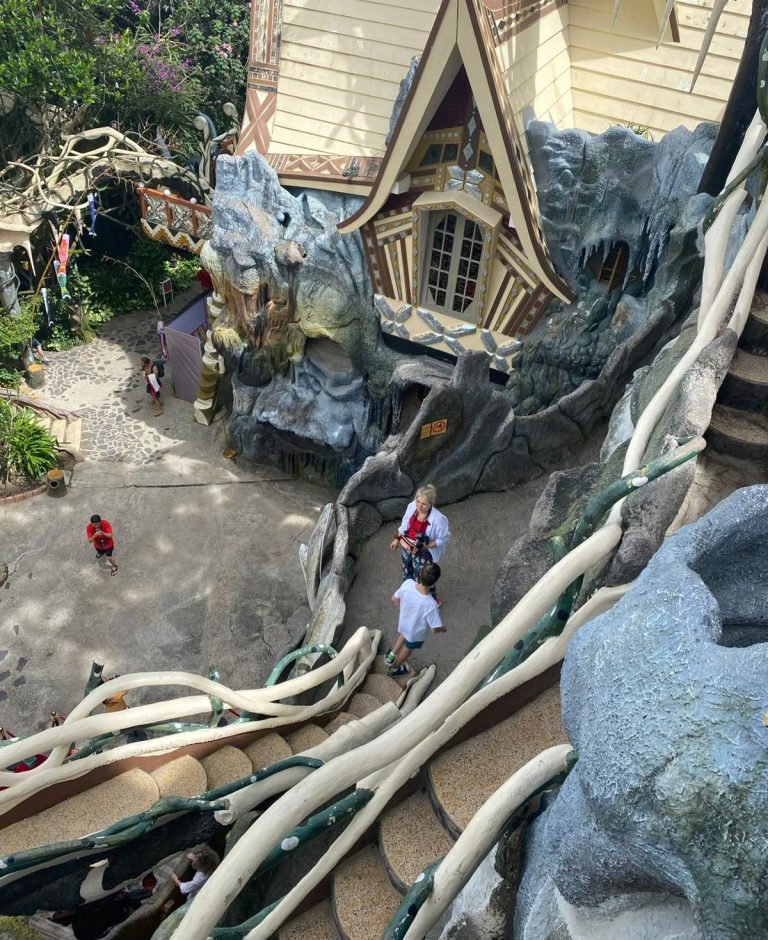 Crazy House в Далате — необычный отель в форме сказочного дерева, лабиринты и фантастическая архитектура