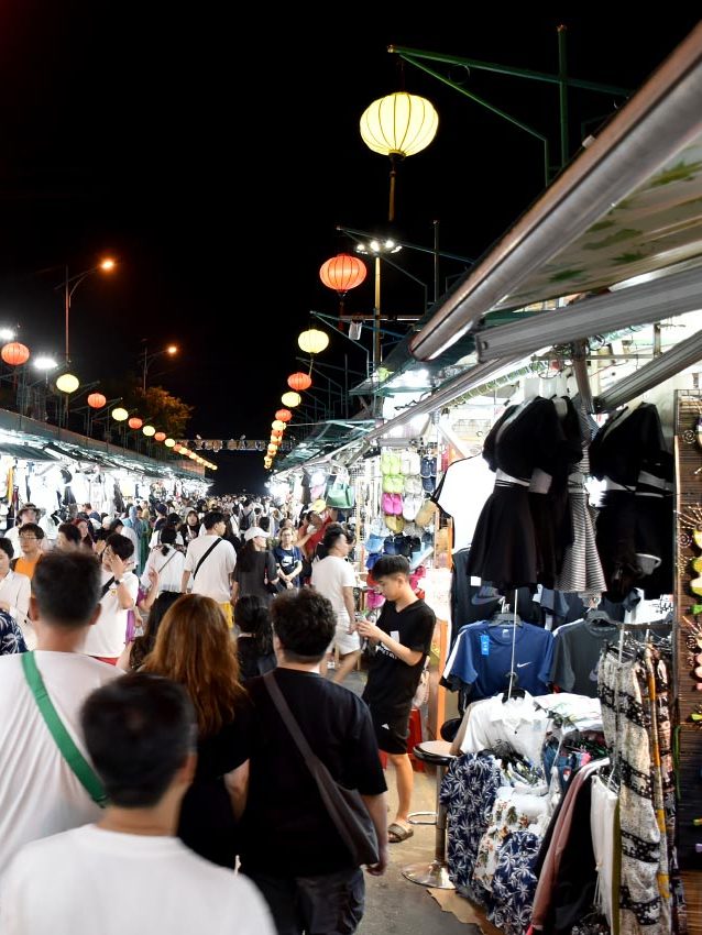 ночной рынок нячанг вьетнам что посмотреть вечер нячанг