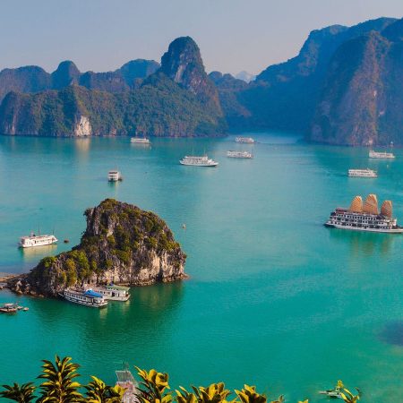 круиз бухта Халонг лайнер лодка острова Вьетнам экскурсия море