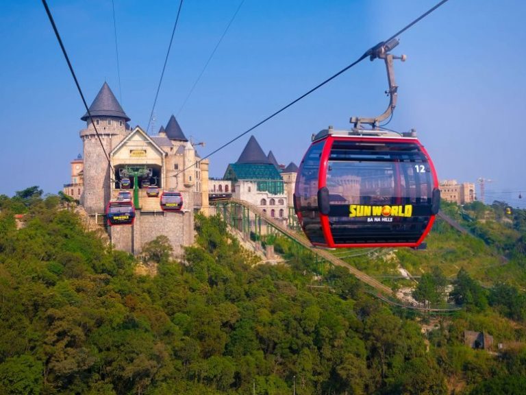 Канатная дорога Ba Na Hills — одна из самых длинных в мире Красная канатная дорога поднимается на горе Ba Na Hills